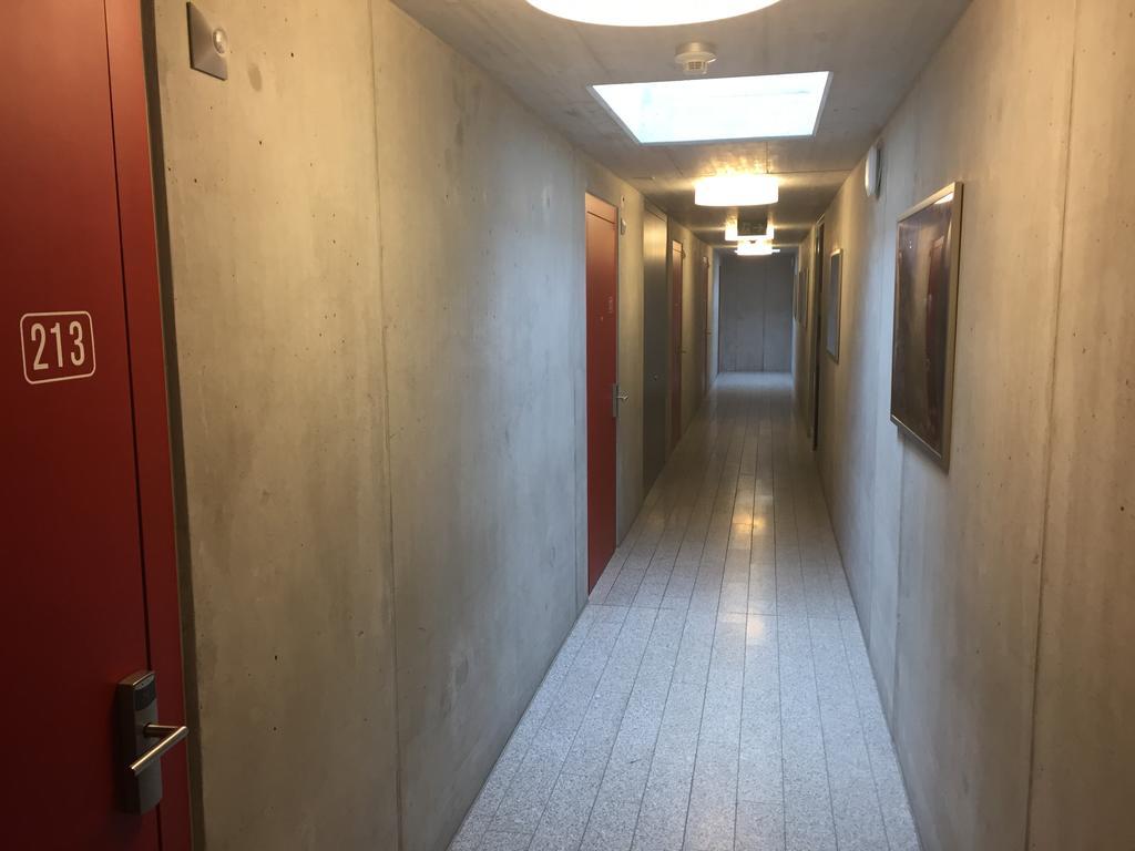 In One - / Swiss Lodge