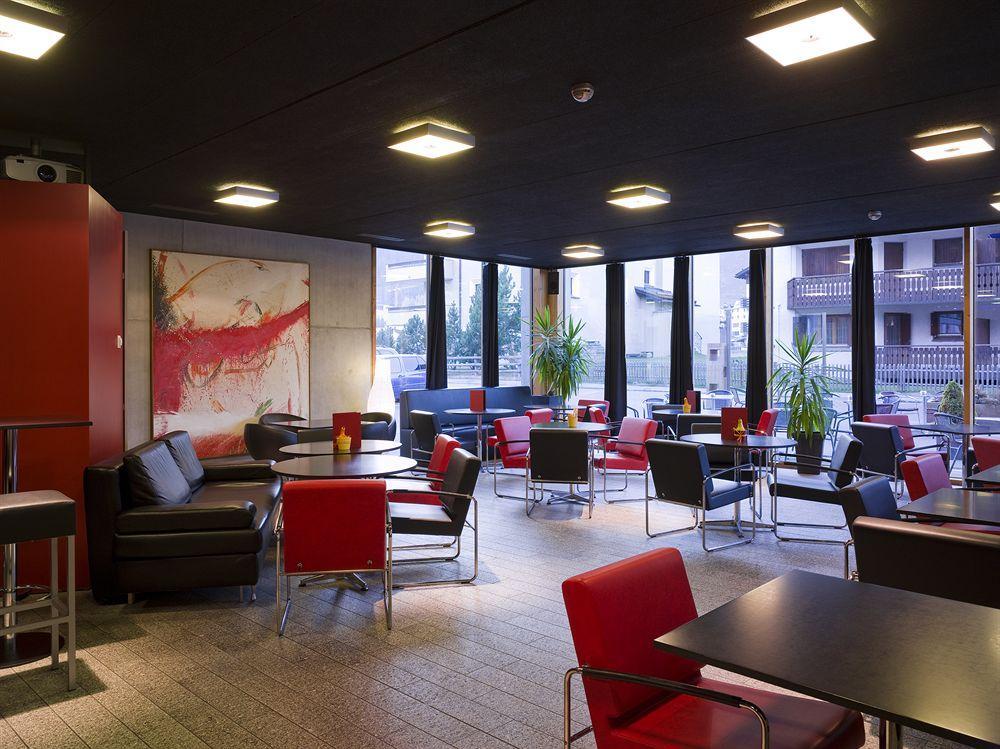 Lodge In One - / Swiss