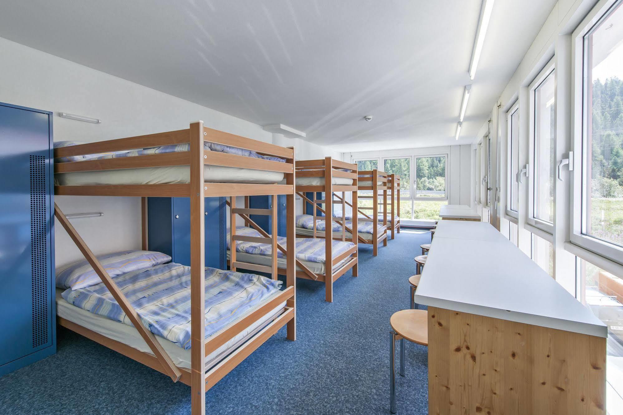 In One - / Swiss Lodge